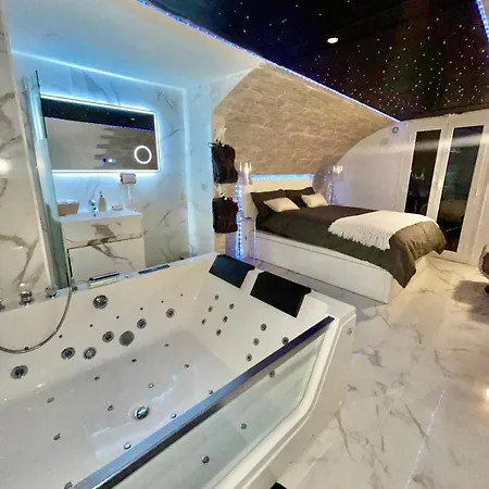 Nice Room Nice